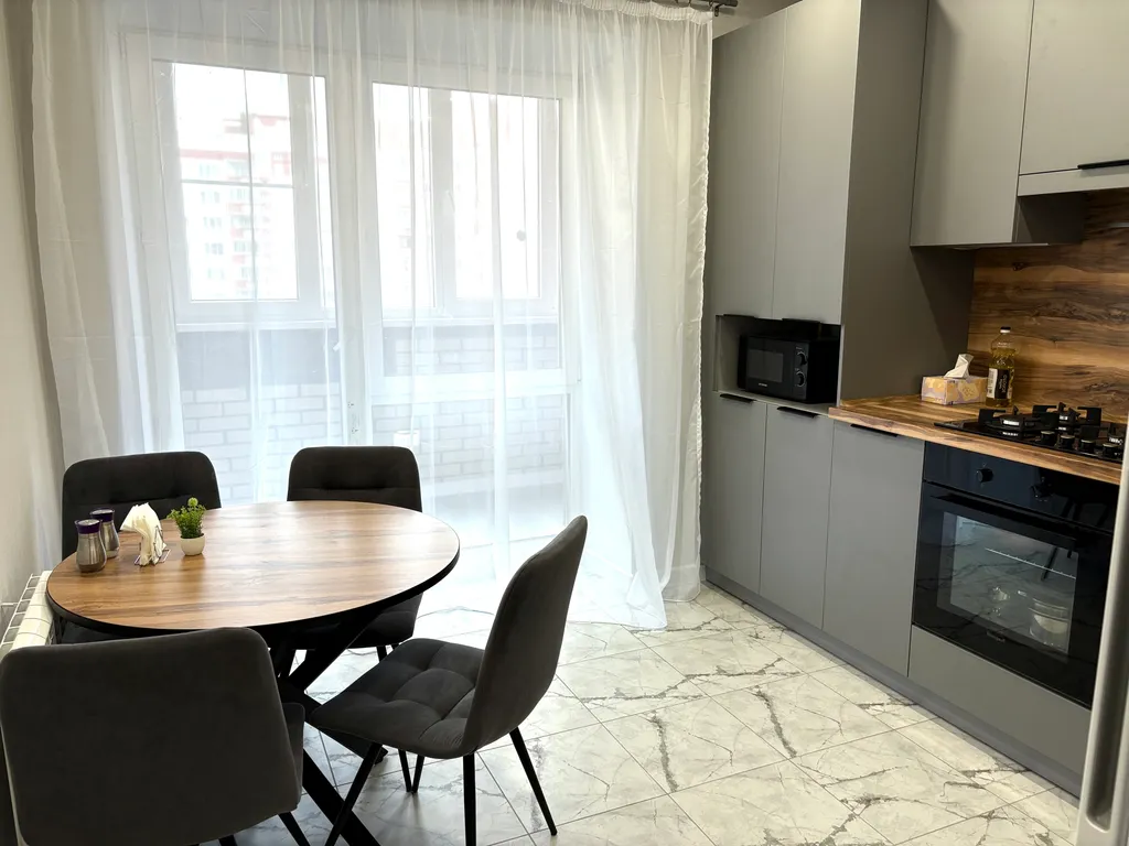 Новая квартира с удобной локацией — аренда посуточно в Кострома