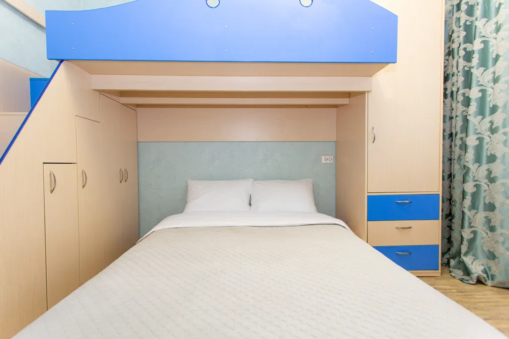 Большая трёхкомнатная квартира рядом с зоопарком