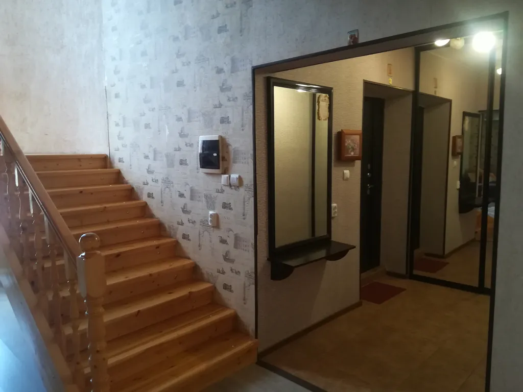 4-комнатный Дом