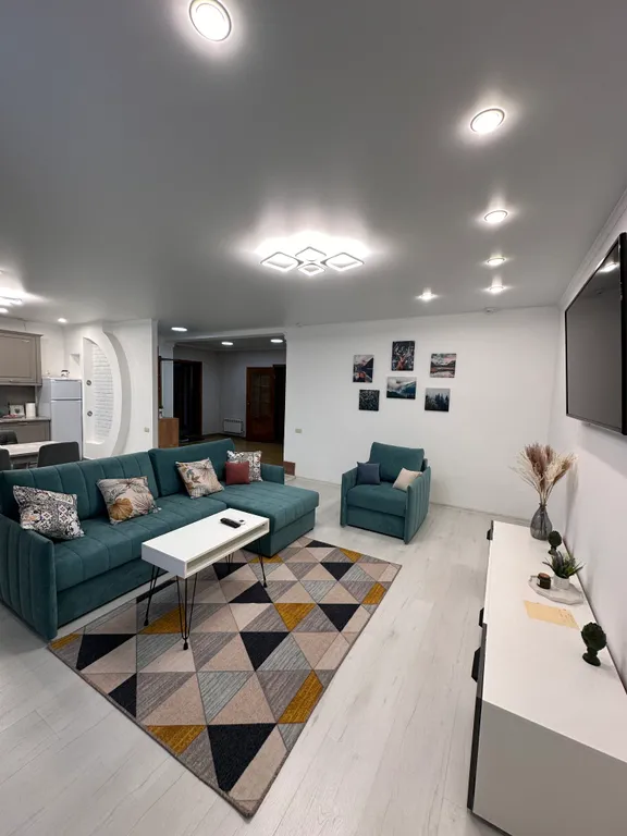 3-комнатная Квартира — аренда посуточно в Нальчик