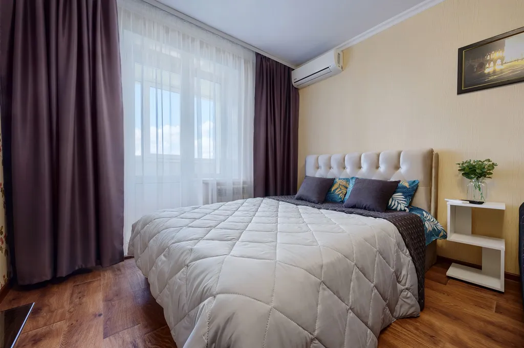 2-комнатная квартира с 2мя раздельными спальнями и стоянкой