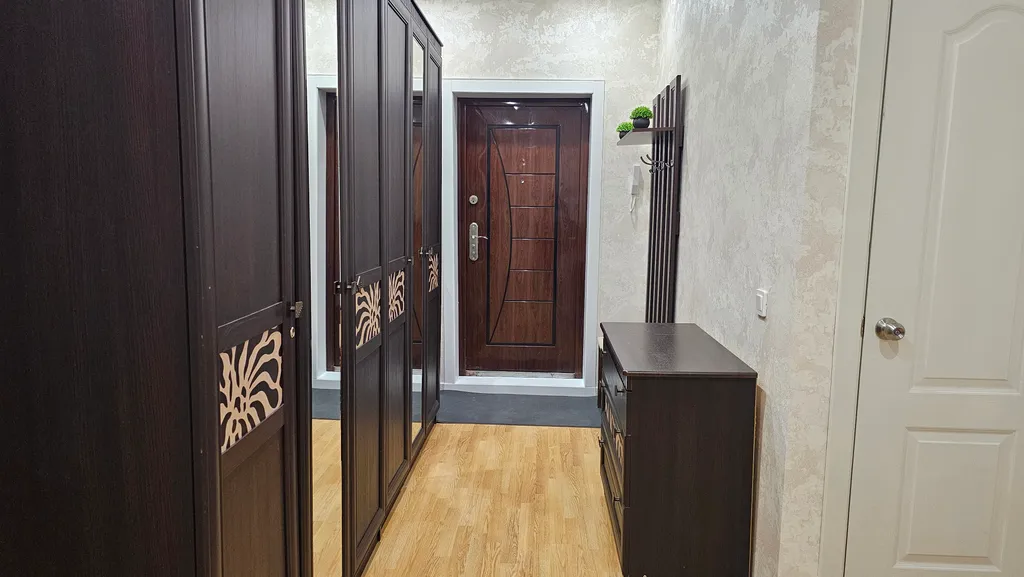 Апартамент Ботаника