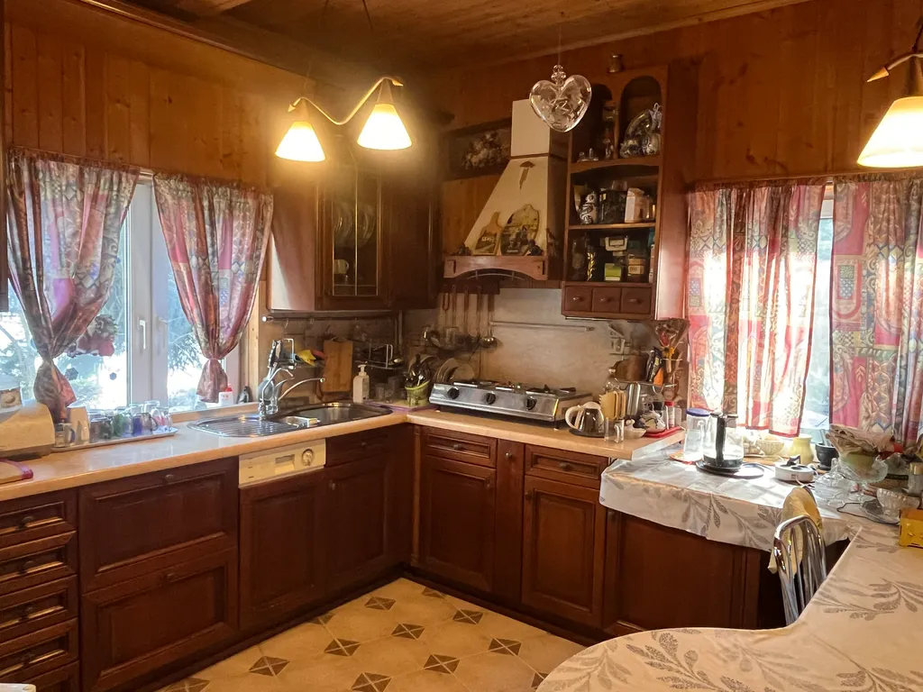 4-комнатный Дом