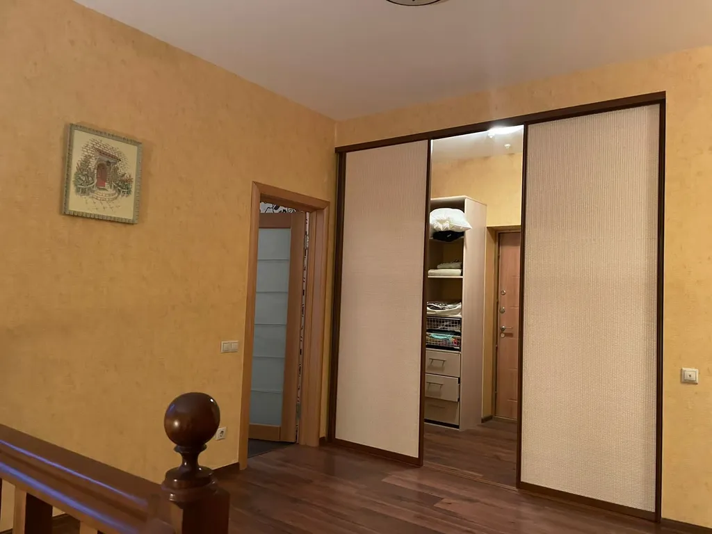 2-этажная квартира на первой береговой линии с видом на море и горы