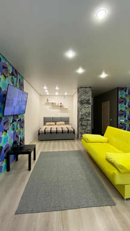 Большая и уютная квартира-студия для любителей комфорта — аренда посуточно в Екатеринбург