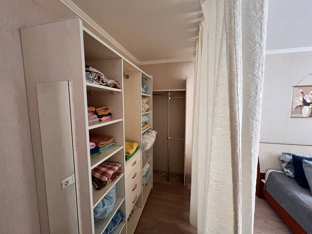 Квартира Квартира Огромная 2+ многоместная у ТЦ Кристалл — Тюмень