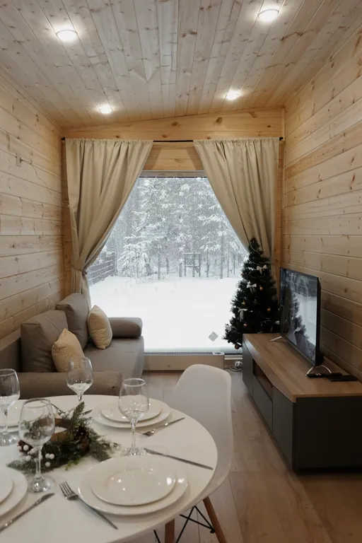 Лесной сканди домик