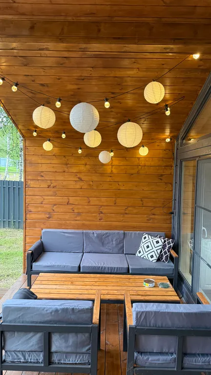 Барнхаус с панорамными окнами Campbin