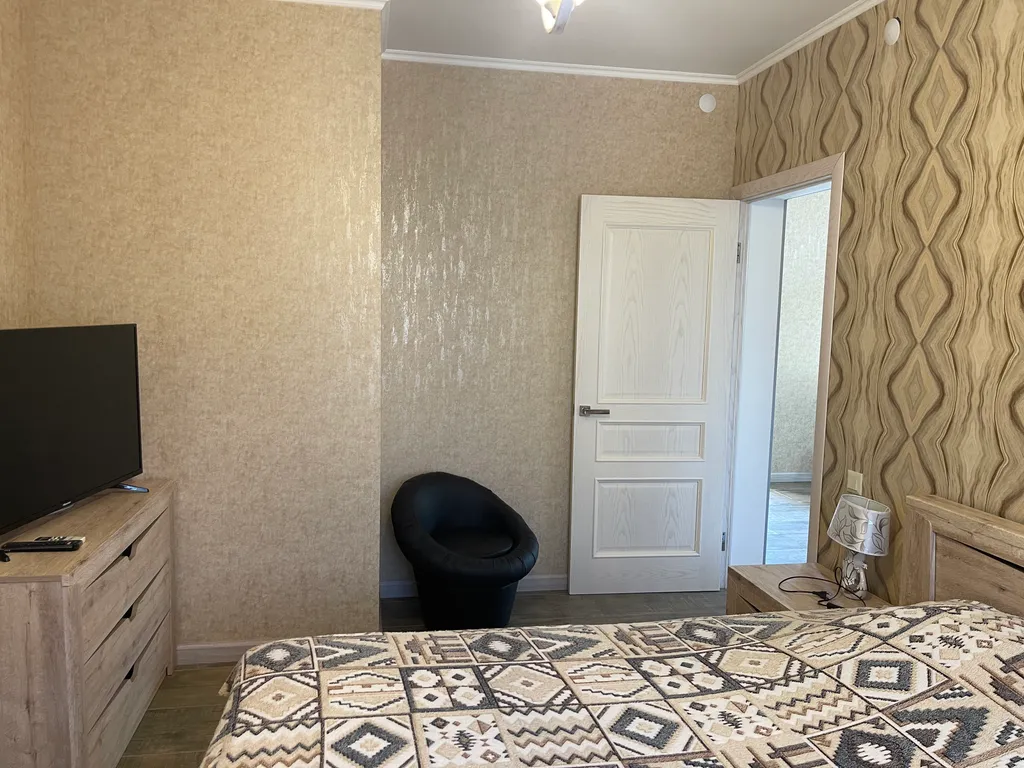 Второй этаж в трёхэтажном доме