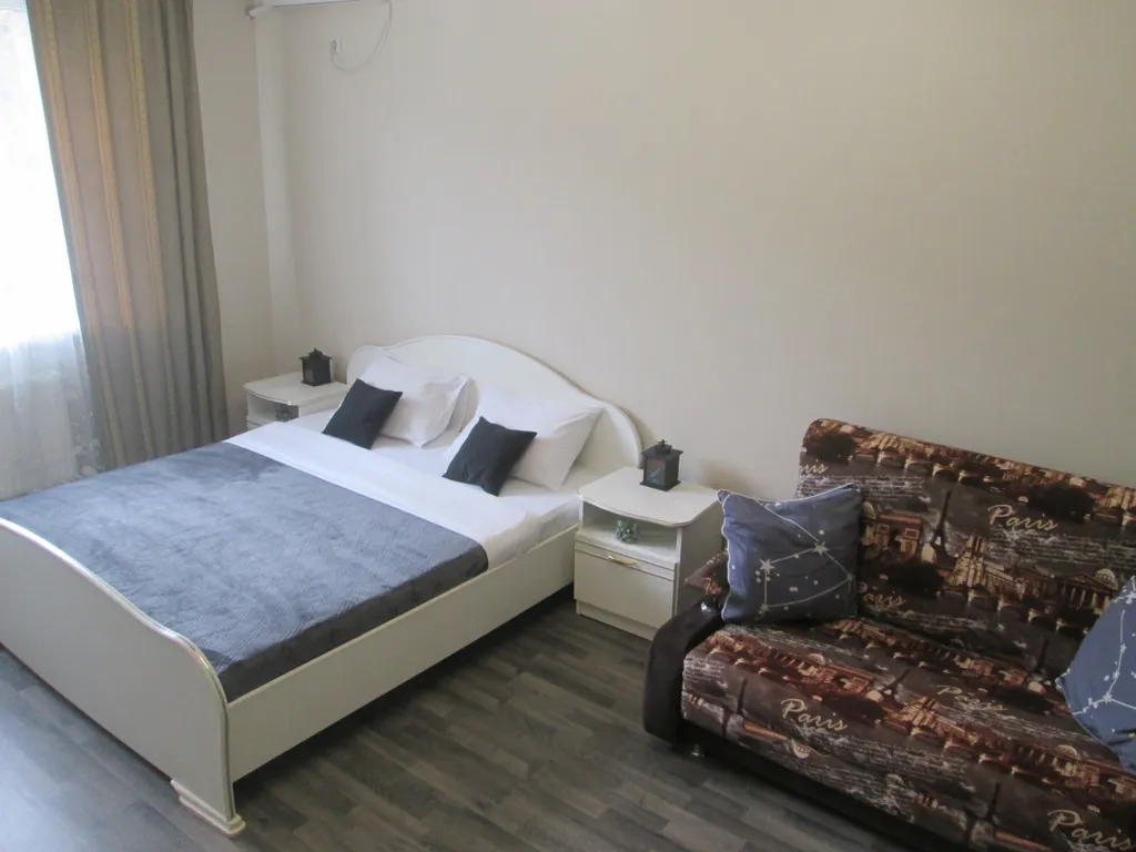 Квартира с видом на стадион и парк Галицкого