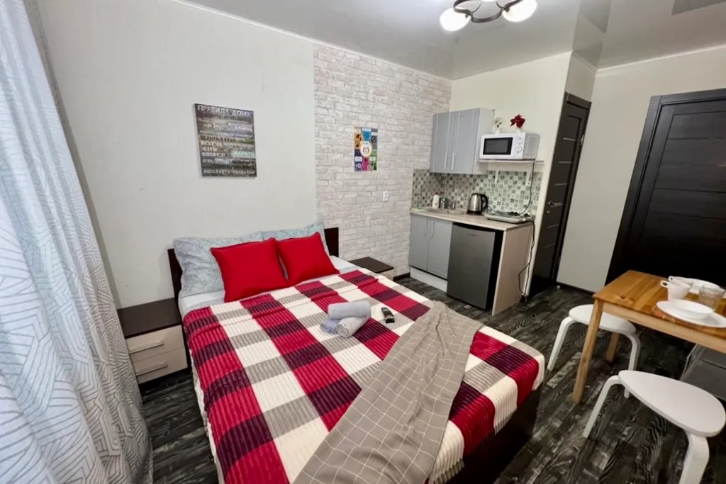 Двухместная студия вблизи станции метро "Студенческая"