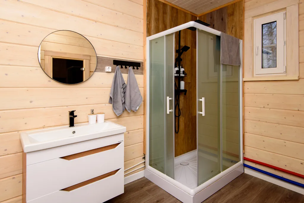 Уютный дом с сауной и чаном на берегу реки