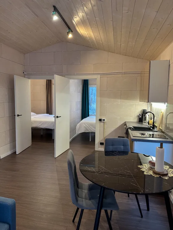 Уютный дом нa бeрегу лесногo озeра 2