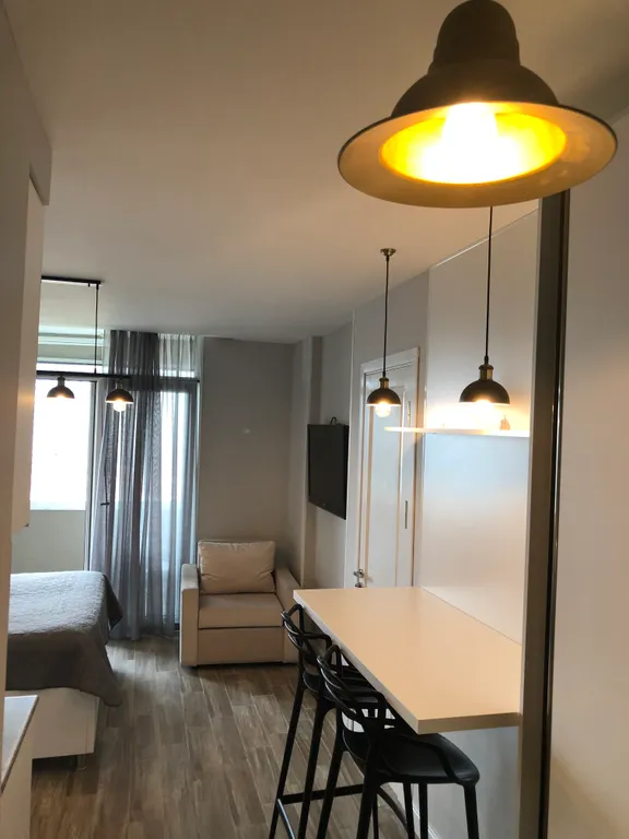 Студия с видом на море