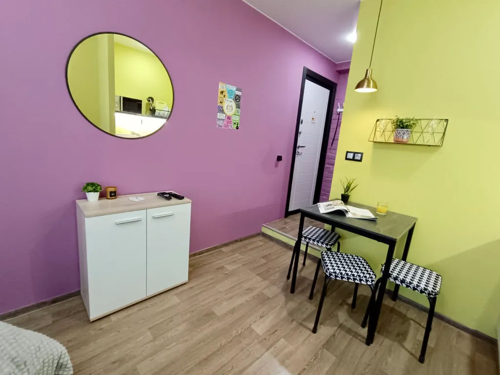 Стильная студия для семьи из 3х человек возле ЖД Вокзала