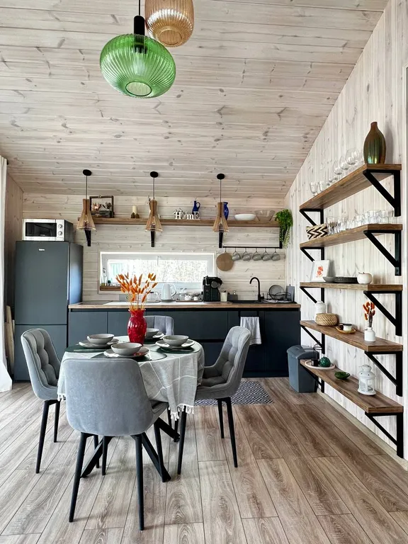 Коттедж Дом в лесу — Истра