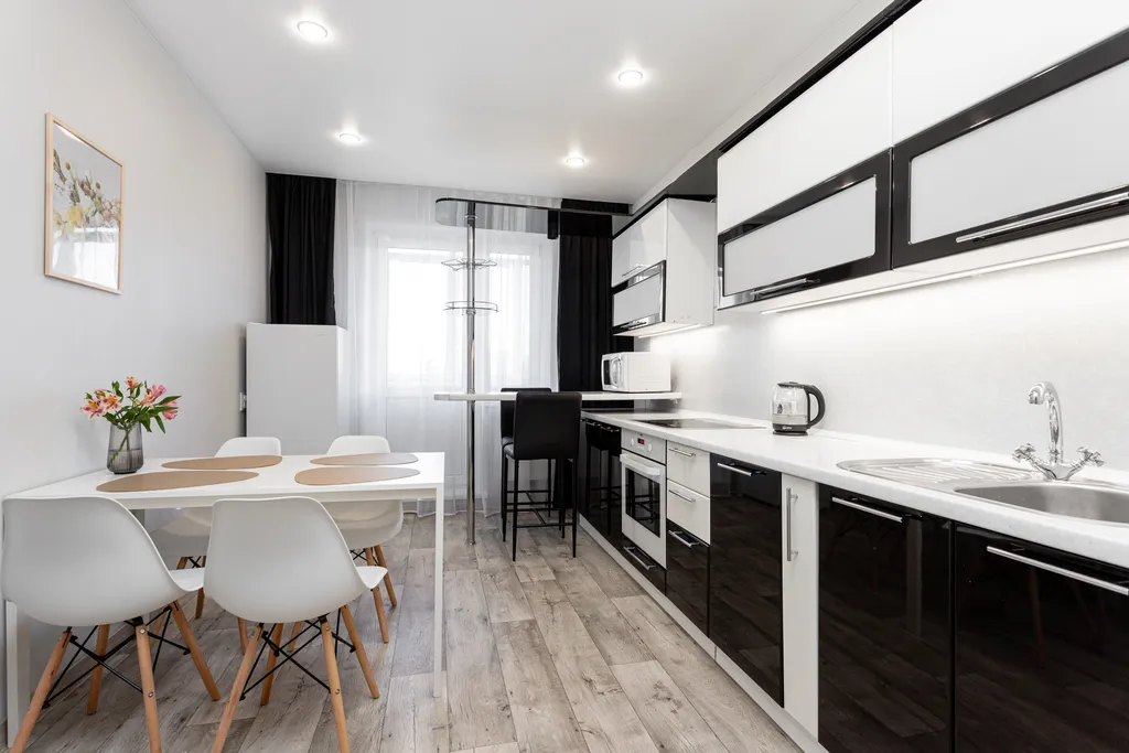 2-комнатная квартира возле ТЦ Планета