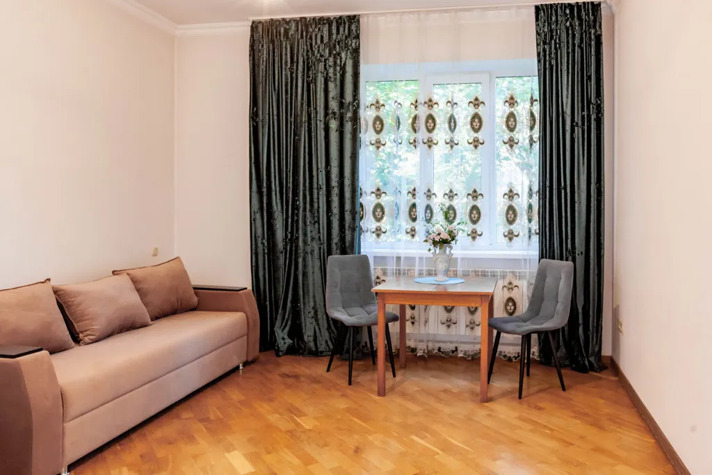 Уютный дом в центре города