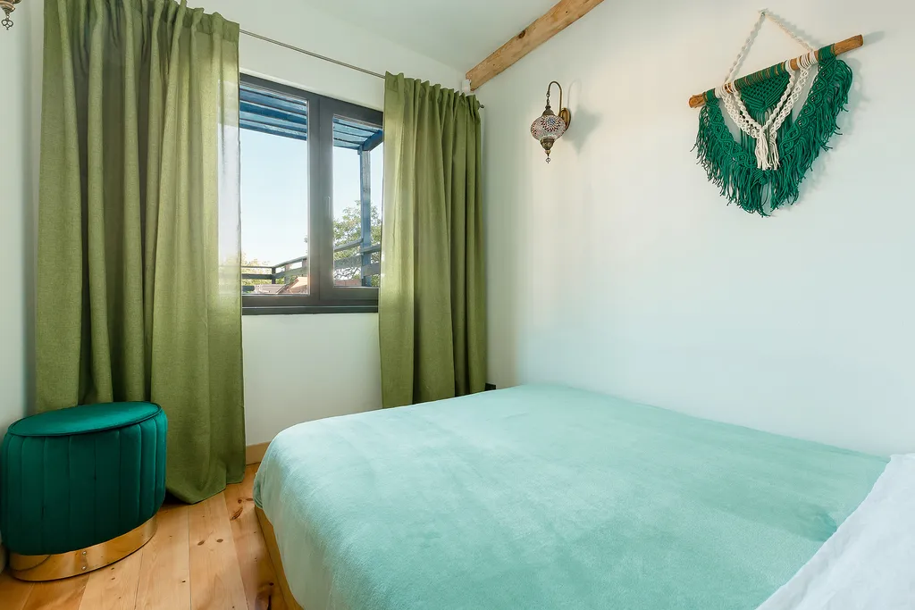 Панорамные апартаменты с террасой и видом на море