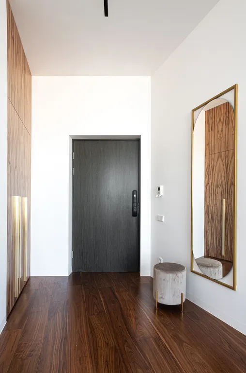 Роскошный апартамент на 81 этаже с ванной у окна и великолепным видом