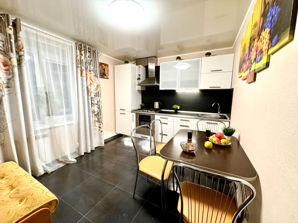 Уютная квартира рядом с набережной р. Волги