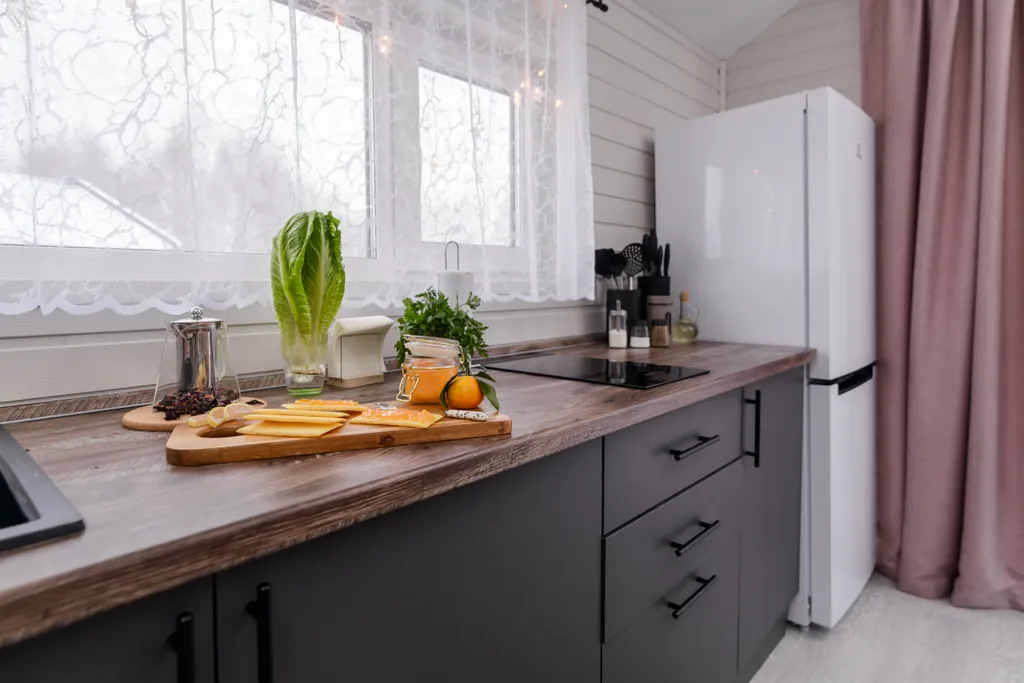 Simple Life Home 219