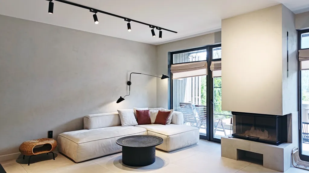 Таунхаус с джакузи и сауной. Камин. Панорамные окна. Барбекю.