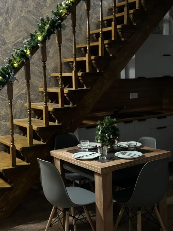 Апартаменты двухуровневые однокомнатные с кухней (апарт 5)