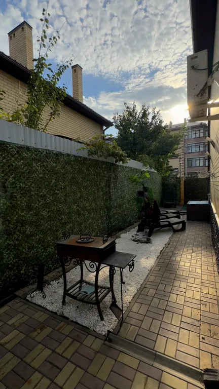 5-комнатный Дом