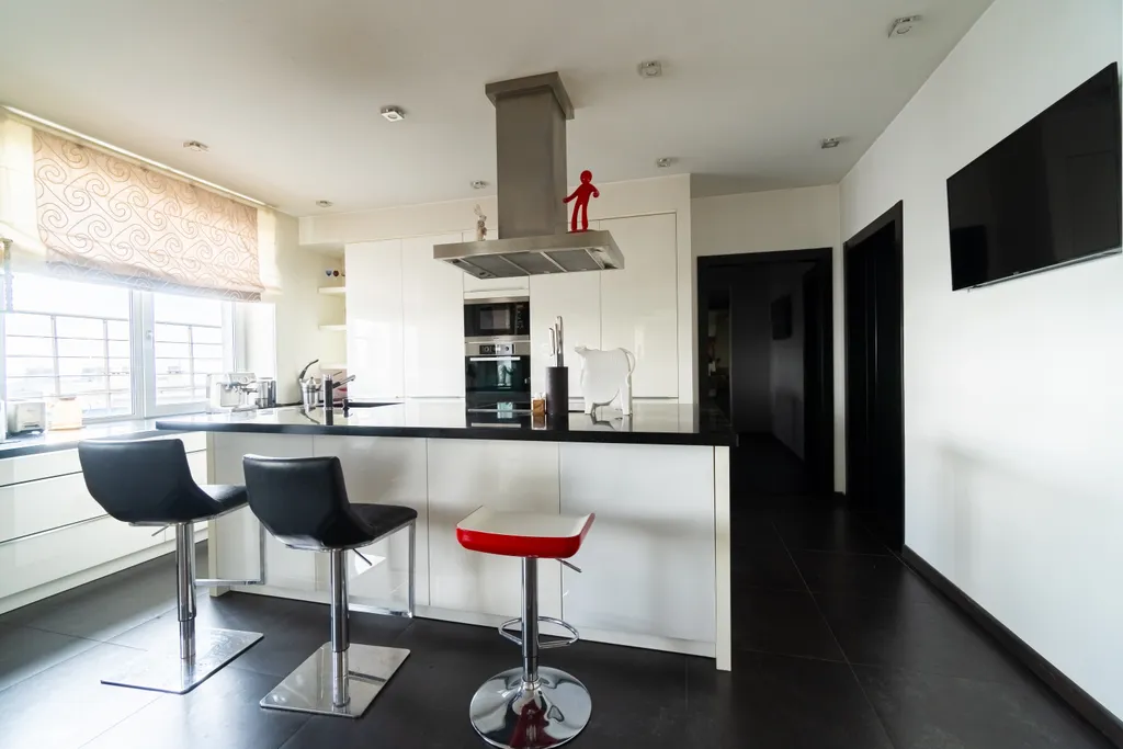 Пентхаус с террасой и видом на город