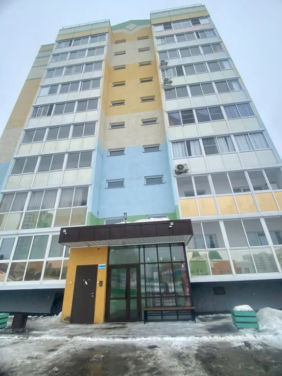 Живи в центре событий