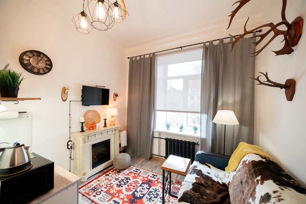 Квартира Квартира Студия в стиле Охотничьего домика в центре Красноярска — Красноярск