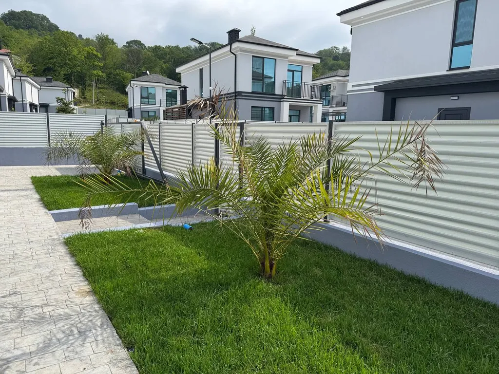 Коттедж Уютный дом на море — аренда посуточно в Орёл-Изумруд