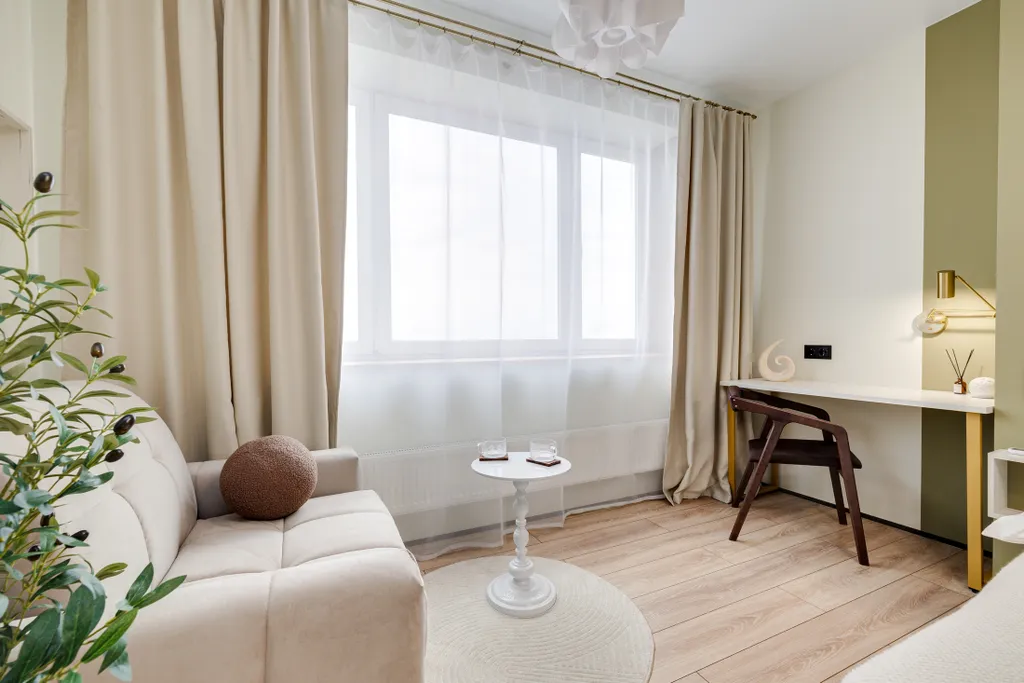 Студия на бульваре