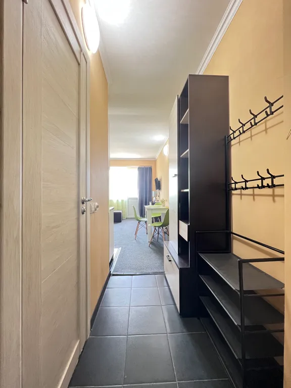 Зеленая студия на море