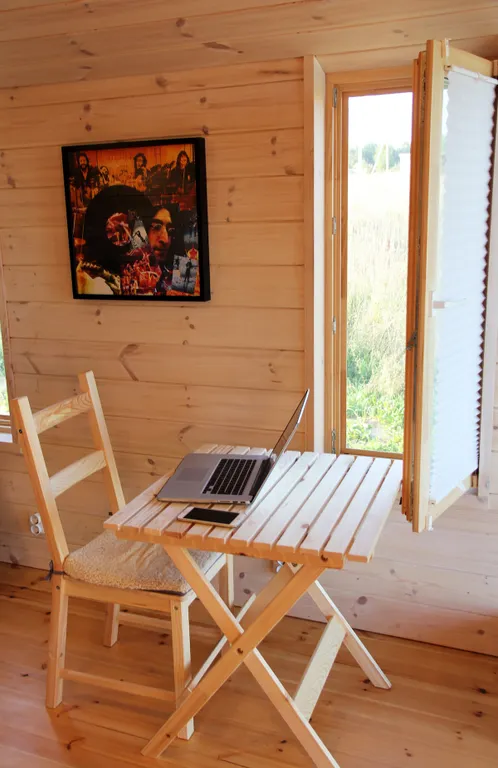 Коттедж Дубльдом по Новой Риге с видом на озеро и камином — Шаховская