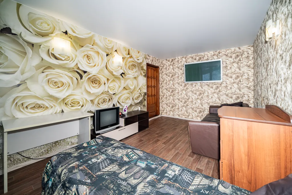 Уютная 2-х комнатная квартира рядом с 32 военным городком