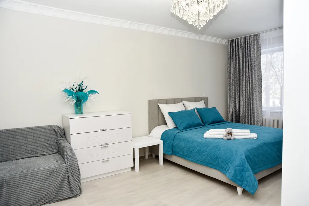 Уютная квартира в центре — аренда посуточно в Первоуральск