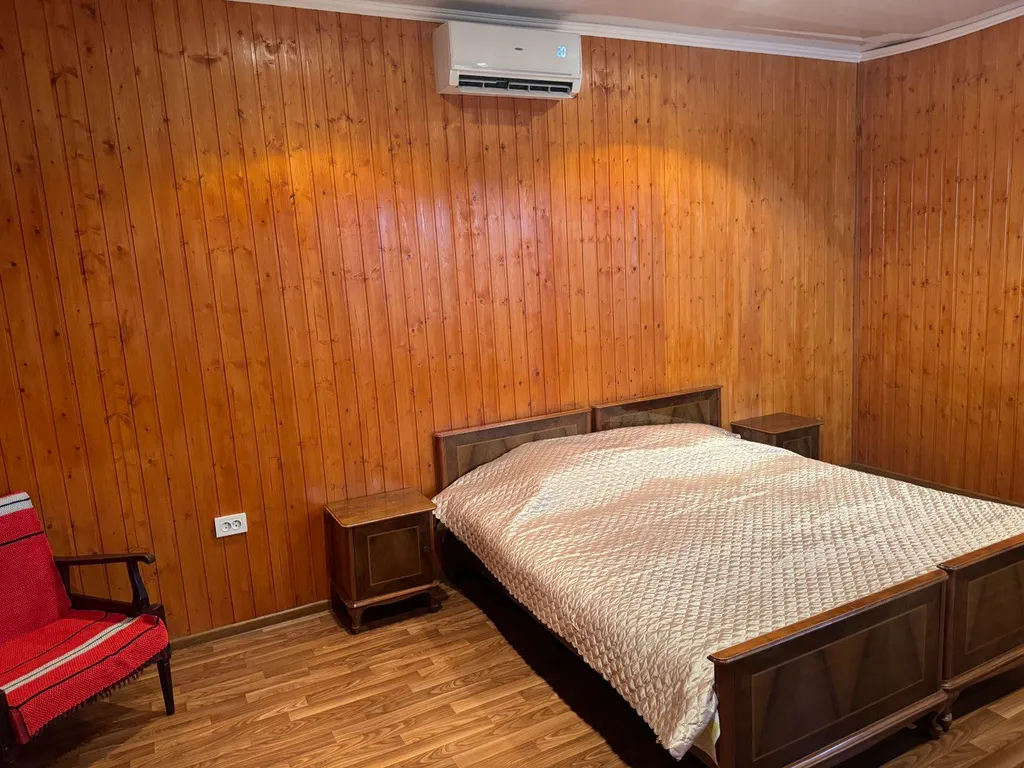 Уютный 2-х этажный коттедж в прекрасном саду