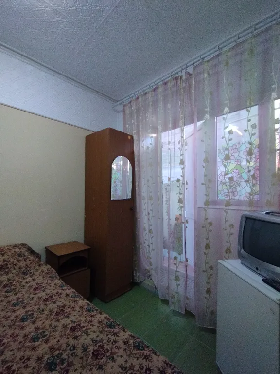 Квартира Отдельная комната — аренда посуточно в Витязево