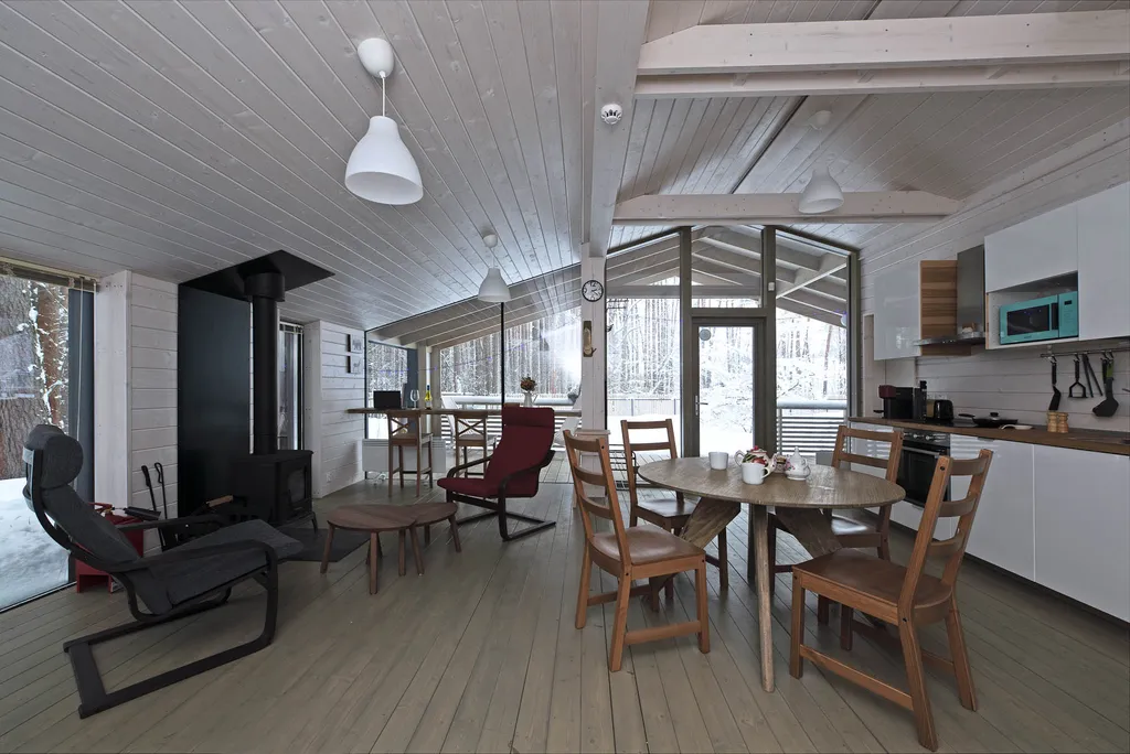 Уютный домик в сосновом бору