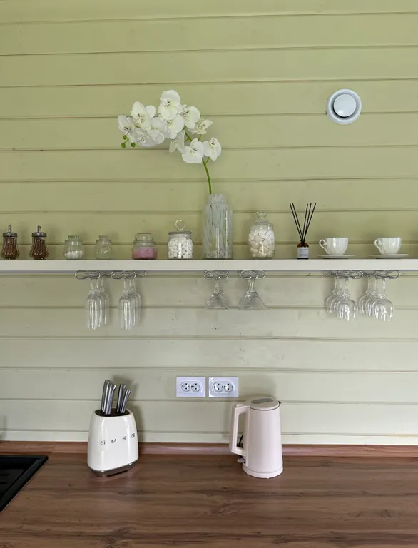 Стильный дом с чаном