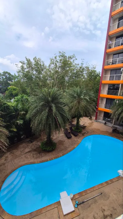 Max comfort near beach in phuket сс320