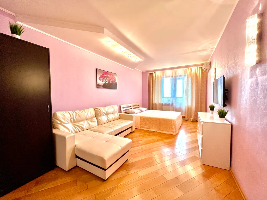 Уютная просторная двушка с видом на реку Волгу