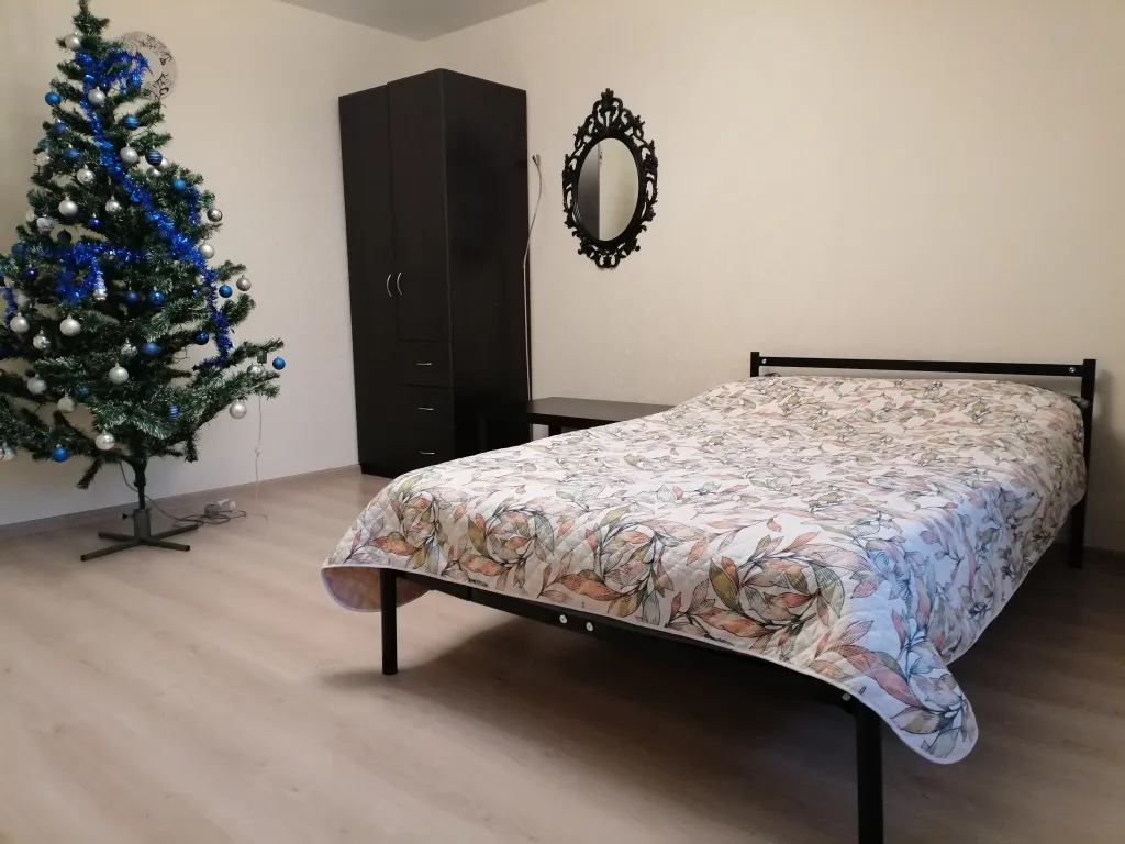 Квартира 2-комнатная Квартира — Севастополь