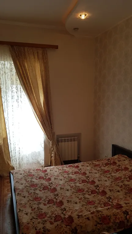 Коттедж Уютный домик с отдельным небольшим двором — Евпатория