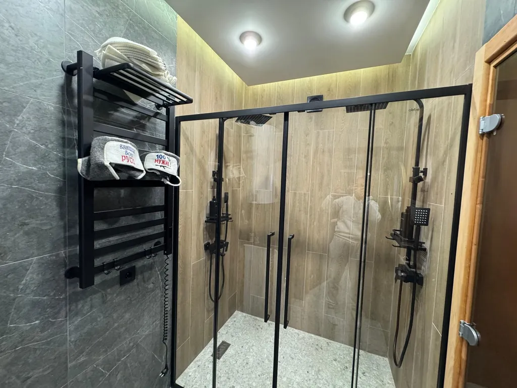 Загородная вилла в лесу