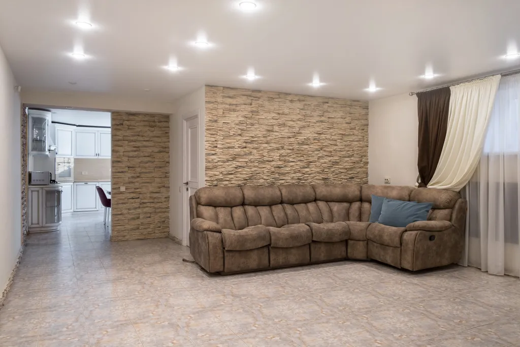 Просторный дом, бассейн с подогревом