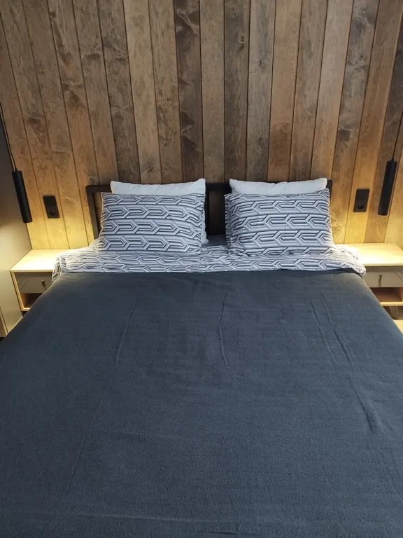 Удобная  квартира с отдельным входом и двумя спальнями