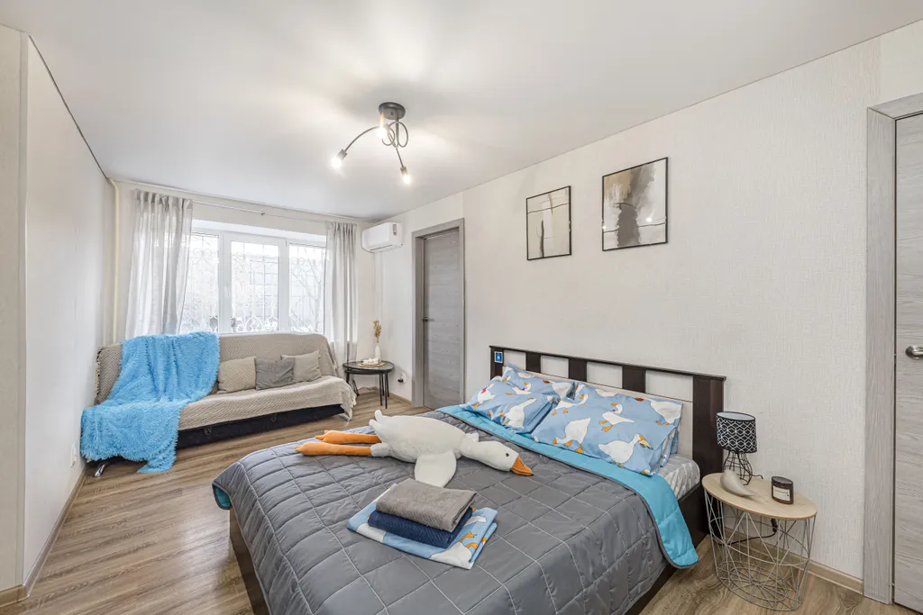 Двухкомнатная квартира в живописном месте у набережной — аренда посуточно в Челябинск